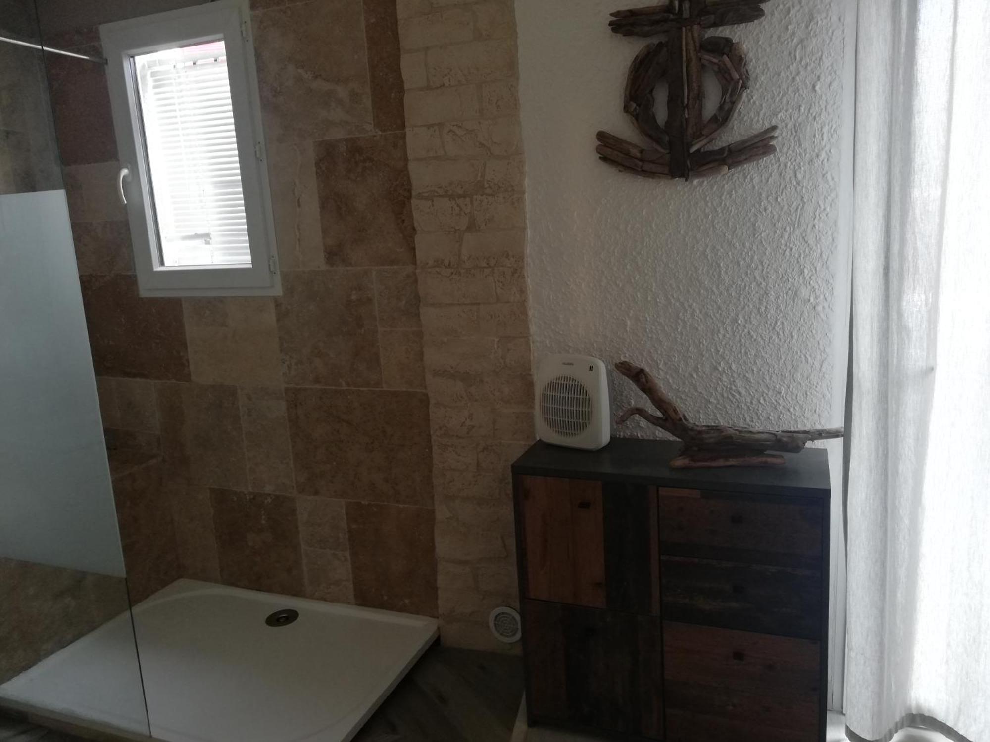 Jolie Appartement Refait A Neuf Saintes-Maries-de-la-Mer Buitenkant foto