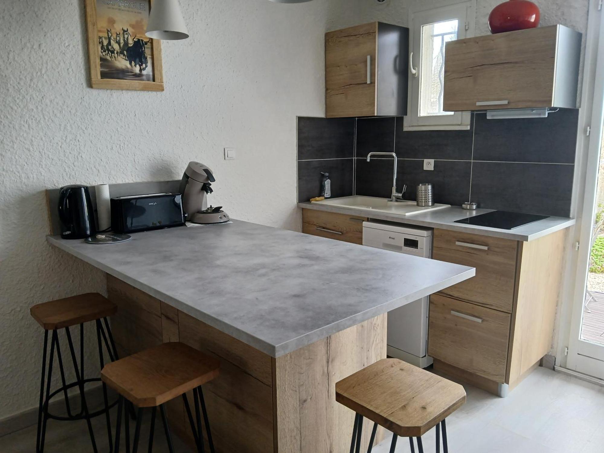 Jolie Appartement Refait A Neuf Saintes-Maries-de-la-Mer Buitenkant foto